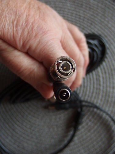 Kabel med BNC-kontakt