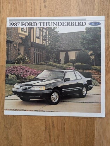 Ford Thunderbird 1987 Broschyr katalog försäljnings broschyr bilkatalog