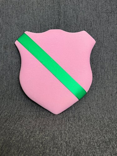 Märkestavla för simmärken/smycken ljusrosa/Grön satinband