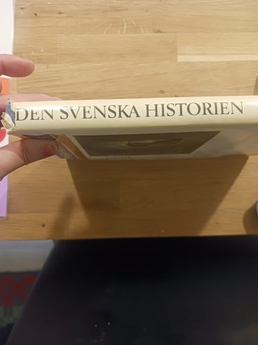 Den Svenska Historien i 15 delar. Från Vikingatiden tillVåra dagars Sverige