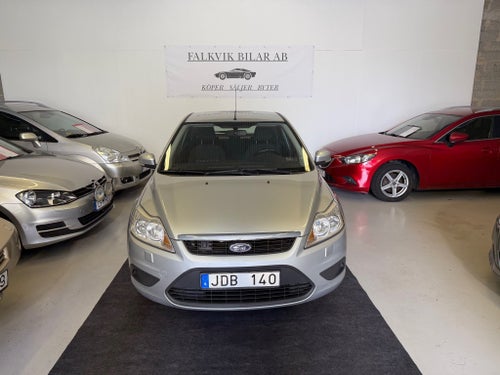 Ford Focus 5-dörrars Halvkombi 1.8 Flexifuel