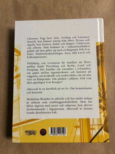 Aktersvall av Madeleine Brandin