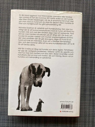 Nicholas Dodman - Fostra din hund - En vägledning till de vanligaste hundproblem