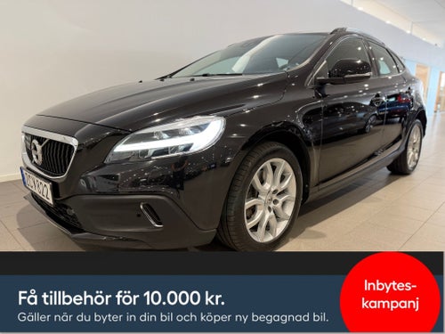 Volvo V40 Cross Country T3aut BusinessAdvanced / Backkamera / Sensorer / 10 000k
