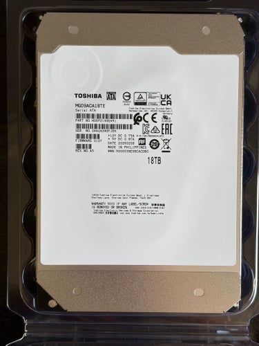 Toshiba MG09ACA18TE 18TB SATA Hårddisk