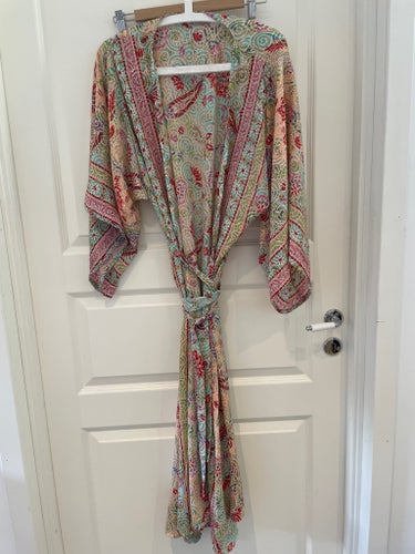 NY! Fin kimono one size