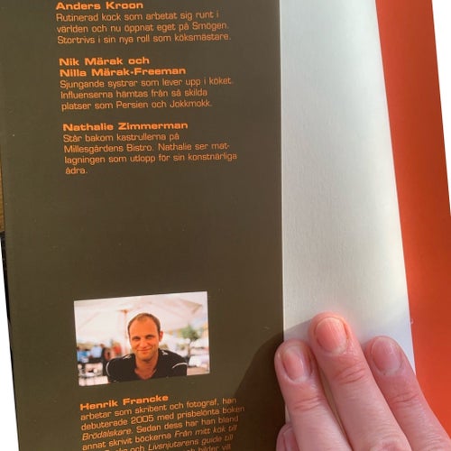 Locket på: Ångande grytor från hela världen av Henrik Francke, Martine Moreau,
