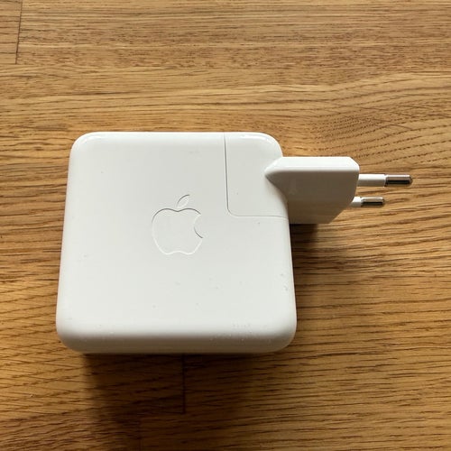 Apple 70W USB-C Strömadapter A2743