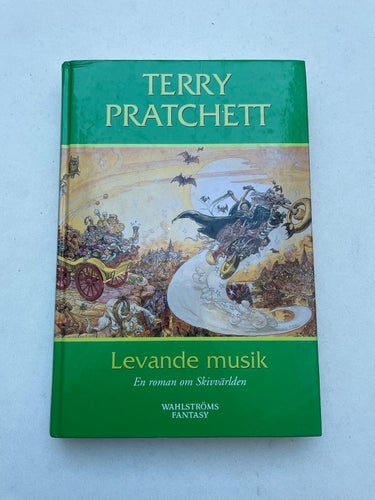 Bok Fantasy - Levande musik, Terry Pratchett #1