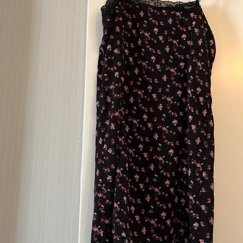 H&M svart klänning, storlek 42