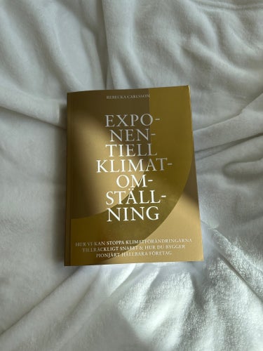 Exponentiell Klimatomställning av Rebecka Carlsson
