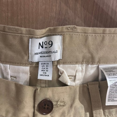 H&M Essentials beiga chinos, storlek 33