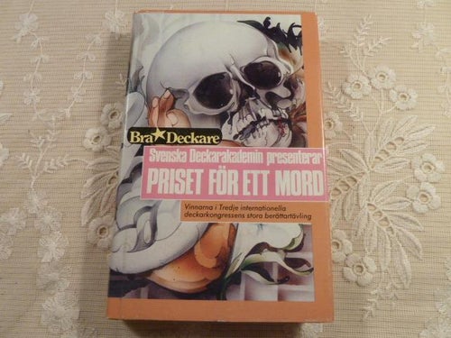 PRISET FÖR ETT MORD,  K. STENSSON, O. SVEDELID, J. BROBERG,  1982,  BÖCKER