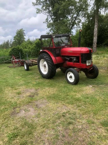 TRAKTOR VOLVO BM T21 DIESEL+HEMBYGGD SKOGSVAGN.