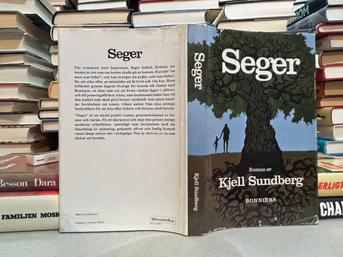 Seger av Kjell Sundberg. Bok. Very Fine plus
