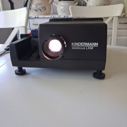 Kindermann Telefocus LKM diaprojektor