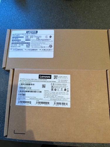 Lenovo ThinkPad Universal USB-C Dock + strömförsörjning