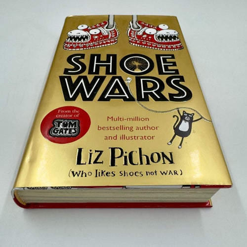 Shoe Wars (2020) av Liz Pichon, inbunden bok på engelska