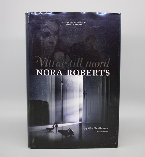 Nora Roberts - Vittne till mord (Inbunden bok)