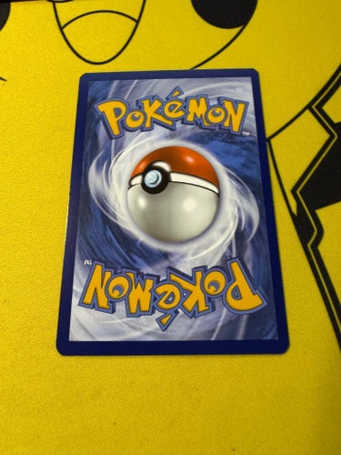 Primeape 057/165 reverse holo - Mew 151