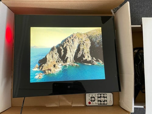 10.4" C-Frame DPF-4100+ Digital Fotoram