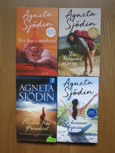 Agneta Sjödin - 4 x pocket . Med författarens hängivenhet .