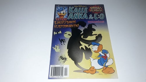Kalle Anka & C:o Nr 44 2001 Spöknummer med självlysande klistermärken