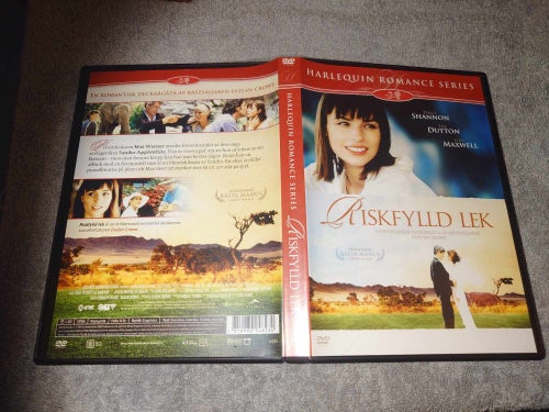 Riskfylld lek (Polly Shannon, Lois Maxwell) - Hard To Forget