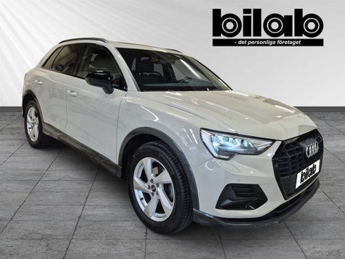 Audi Q3 35 TFSI PROLINE ADVANCED 150 HK S TRONIC, PANO
