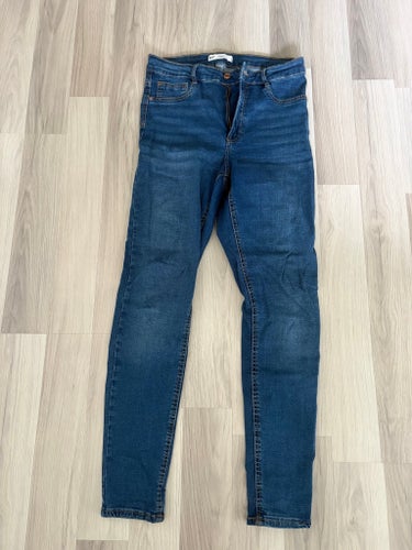 Gina Tricot Perfect Jeans blå jeans, storlek L
