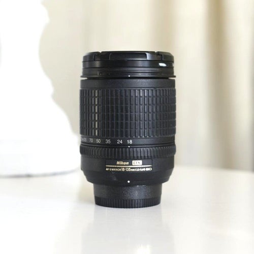 Nikon DX, Nikkor AF-s 18-135 mm 1:3.5-5.6 G ED