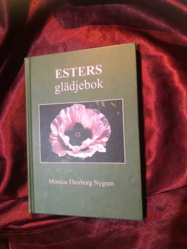 Esters Glädjebok av Monica Thorborg Nygren