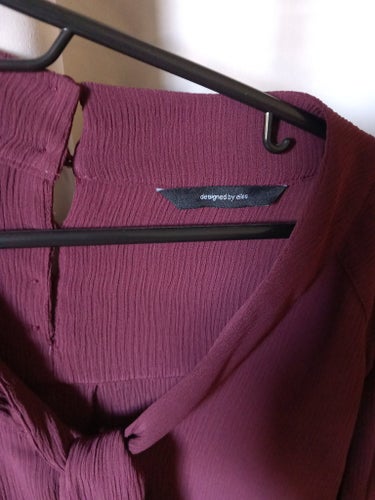 Designed by ellos plommonröd blus