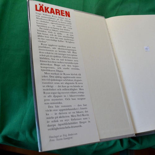 Bok Inbunden av Neil Ravin Läkaren