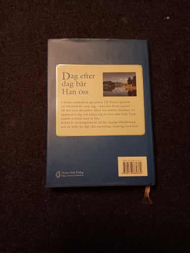 Dag efter dag bär Han oss av Ulf Ekman