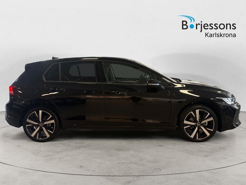 Volkswagen Golf Edition 1,5 TSI 150Hk Automat "Dragpaket"