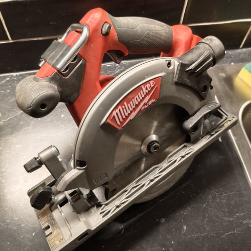 Milwaukee Fuel Cirkelsåg
