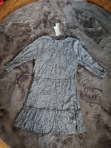 NY Grå klänning stl S crinkled leopard