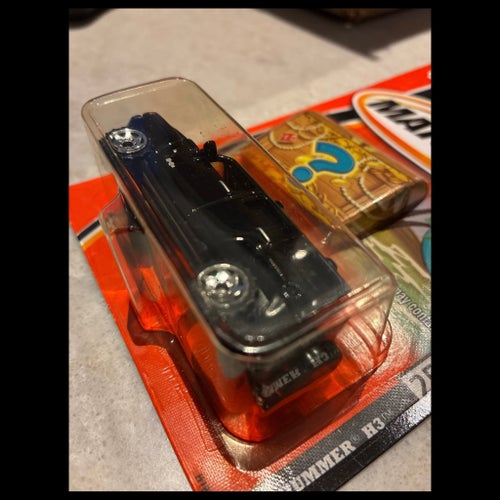 Matchbox #27 Hummer H3 - 1:64 Scale - 2005 Buried Treasure Series