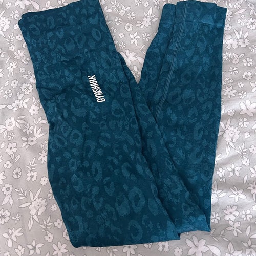 Gymshark mörkturkosa leggings