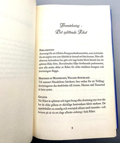 Mosca Mye och de bannlysta böckerna av Frances Hardinge (Barn/ungd)
