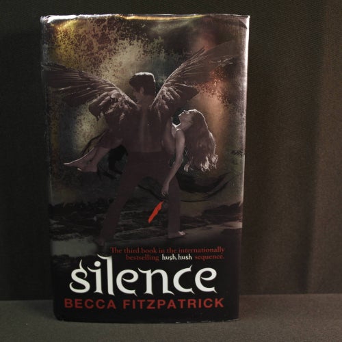 Becca Fitzpatrick - Silence