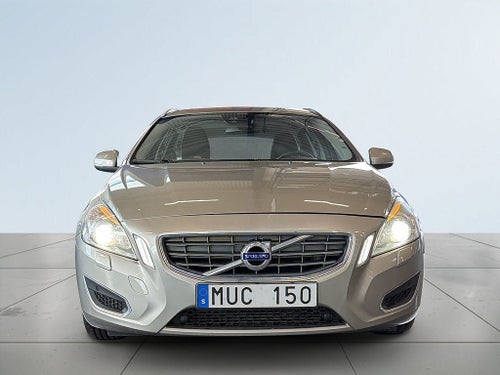 Volvo V60 D2 Momentum S&V-hjul/Dieselvärmare/Taklucka/Navigation