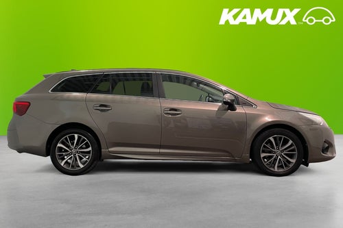 Toyota Avensis Combi 2.0 D-4D Manual