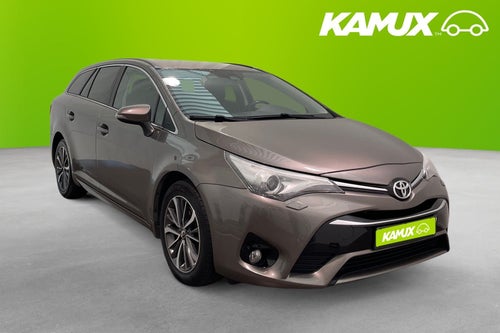 Toyota Avensis Combi 2.0 D-4D Manual