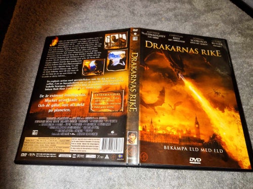 Drakarnas rike (Christian Bale, Matthew McConaughey, Izabella Scorupco)