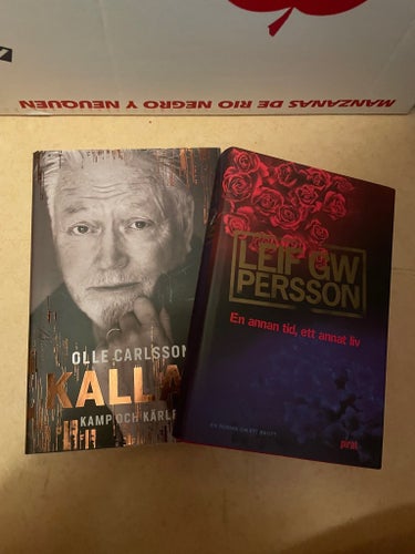 Kalla Kriget av Olle Carlsson, En annan tid, ett annat liv av Leif GW Persson