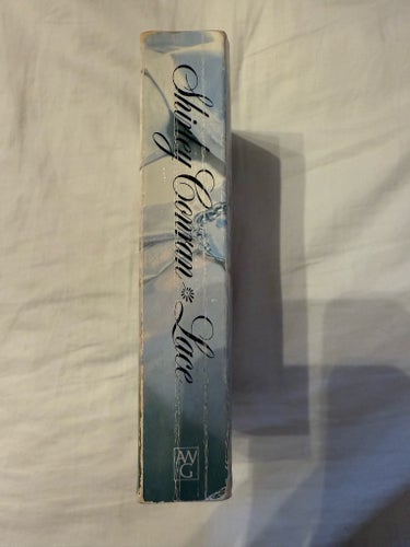 Lace av Shirley Conran