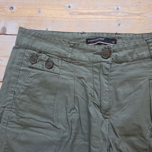 Soyaconcept gröna shorts, storlek 36