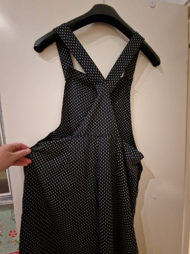 H&M mörkblå jumpsuit, storlek 42